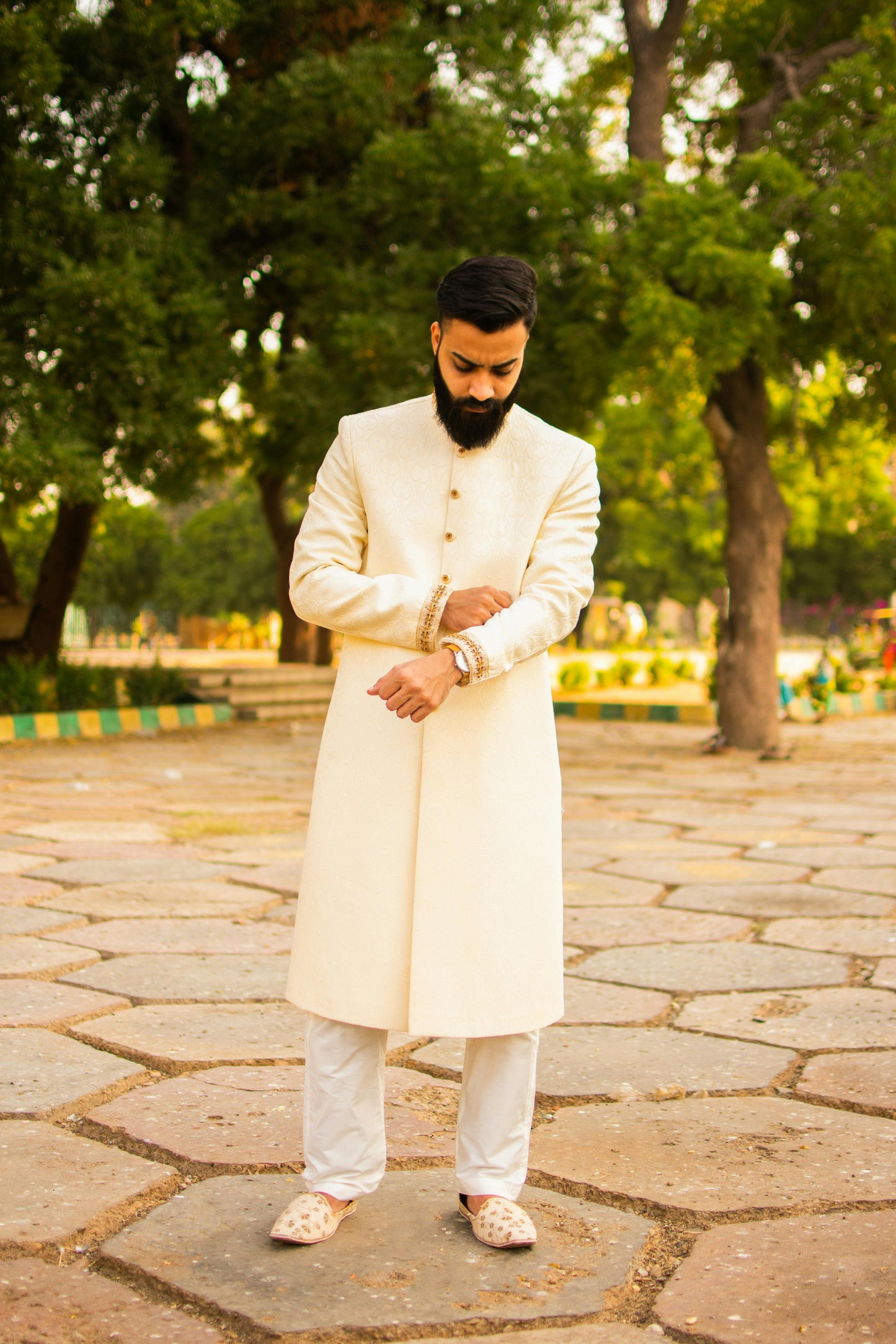 Classic Ivory Hand Embroidered Chikankari Men's Kurta
